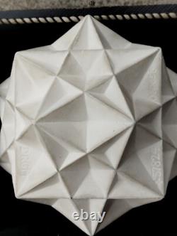 Ancienne sculpture dodecaedre stellation polyedrique DRGM DEPOSE 57824 suisse