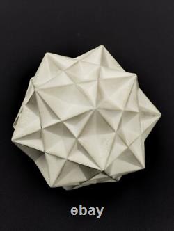 Ancienne sculpture dodecaedre stellation polyedrique DRGM DEPOSE 57824 suisse
