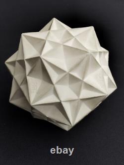 Ancienne sculpture dodecaedre stellation polyedrique DRGM DEPOSE 57824 suisse