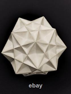 Ancienne sculpture dodecaedre stellation polyedrique DRGM DEPOSE 57824 suisse