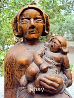 Ancienne sculpture en bois bretonne a l'enfant 19 ème signature à identifier