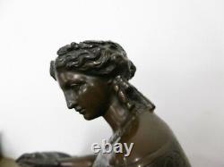 Ancienne sculpture statue en bronze signé Moreau authentique