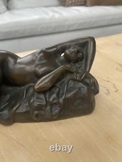 Ancienne sculpture statue en bronze signé Pradier femme nue