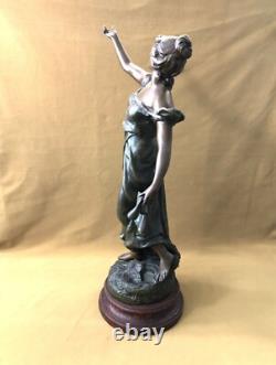 Ancienne sculpture / statue en régule patiné bronze LA GLOIRE par GEO MAXIM 54cm