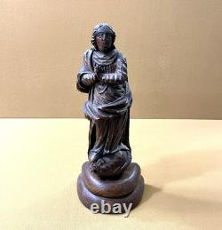 Ancienne sculpture / statue religieuse en bois figurant la VIERGE MARIE 23,5 cm
