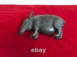 Ancienne statue animalière mâle cochon sculpture laiton bronze vintage déco