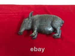 Ancienne statue animalière mâle cochon sculpture laiton bronze vintage déco