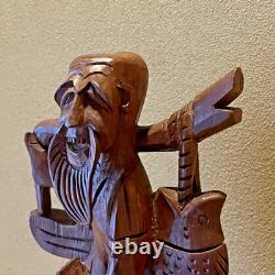 Ancienne statue artisanale pêcheur thaïlandais sculpture sur bois bonne
