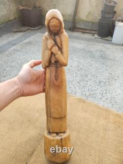 Ancienne statue bois sculpté femme fille bois massif sculpture bois