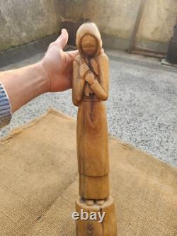 Ancienne statue bois sculpté femme fille bois massif sculpture bois
