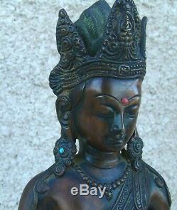 Ancienne statue bouddhiste en bronze Position lotus Perles rouge & turquoise