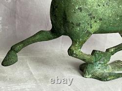 Ancienne statue bronze Couleur Vert Cheval volant ou cheval volant au galop