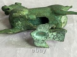 Ancienne statue bronze Couleur Vert Cheval volant ou cheval volant au galop