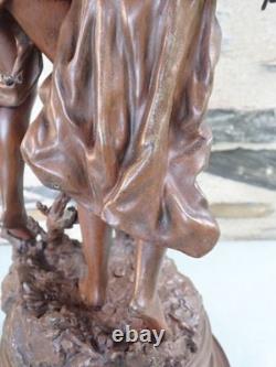 Ancienne statue d' ERNEST RANCOULET La fleur et le papillon 1900 Victor Hugo