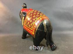 Ancienne statue d'éléphant en bois sculpture made in India déco yoga ayurvéda