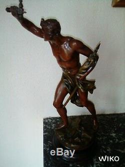 Ancienne statue de Jean Baptiste germain