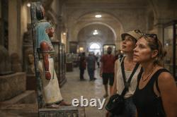 Ancienne statue égyptienne Isis Hathor déesse de l'amour et sculpture pharaon