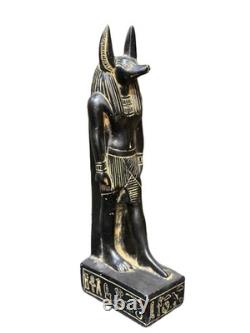 Ancienne statue égyptienne antique Anubis dieu de la mort sculpture pharaoniq