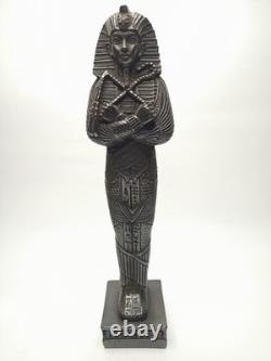 Ancienne statue égyptienne grande sculpture sarcophage de Toutankhamon art ph