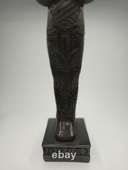 Ancienne statue égyptienne grande sculpture sarcophage de Toutankhamon art ph