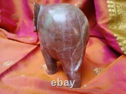Ancienne statue éléphant en marbre rouge vert sculpture Inde Asie fait main T