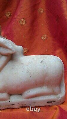 Ancienne statue en marbre Nandi sculpture du temple de Shiva fait main Inde t