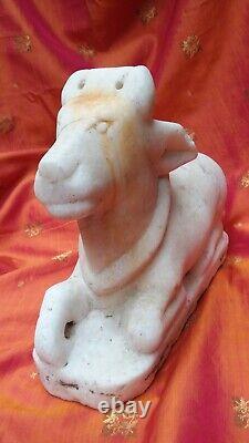 Ancienne statue en marbre Nandi sculpture du temple de Shiva fait main Inde t