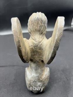 Ancienne statue en pierre mythique civilisation sphinx lion ailé sculpture Mo