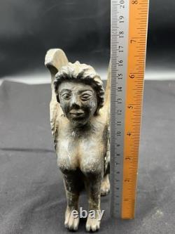 Ancienne statue en pierre mythique civilisation sphinx lion ailé sculpture Mo