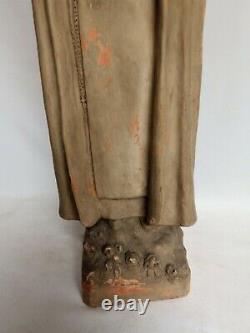 Ancienne statue en terre cuite de Sainte-Thérèse signée BOURDEAU 45 cm