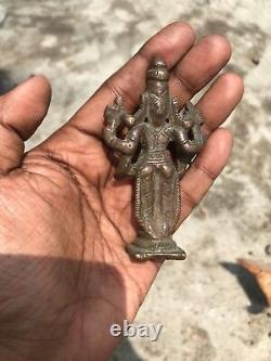 Ancienne statue idole sculpture seigneur hindou en cuivre MahaVishnu vintage E17