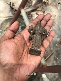 Ancienne statue idole sculpture seigneur hindou en cuivre MahaVishnu vintage E17