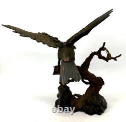 Ancienne statue japonaise en fonte aigle faucon sculpture oiseau proie