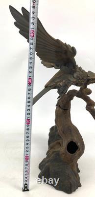 Ancienne statue japonaise en fonte aigle faucon sculpture oiseau proie