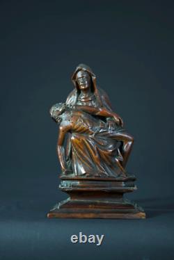 Ancienne statue religieuse Piéta Gothique Vierge de pitié bois sculpté Nord 16e