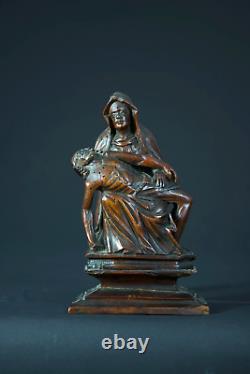 Ancienne statue religieuse Piéta Gothique Vierge de pitié bois sculpté Nord 16e