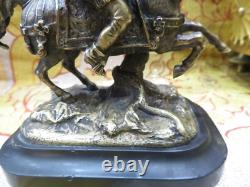 Ancienne statue sculpture bronze XIXe chasseur ou cavalier ecossais chargeant