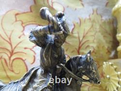 Ancienne statue sculpture bronze XIXe chasseur ou cavalier ecossais chargeant