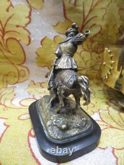 Ancienne statue sculpture bronze XIXe chasseur ou cavalier ecossais chargeant