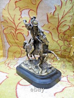 Ancienne statue sculpture bronze XIXe chasseur ou cavalier ecossais chargeant