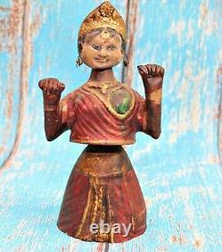 Ancienne statue/sculpture vintage pour poupée dansante Thanjavur Tanjore en a