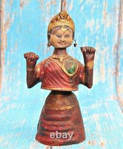 Ancienne statue/sculpture vintage pour poupée dansante Thanjavur Tanjore en a