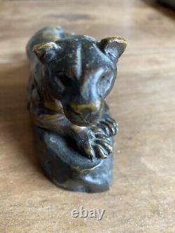 Ancienne statuette, Panthère en bronze par Antoine Louis BARYE