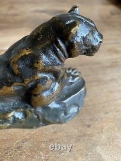 Ancienne statuette, Panthère en bronze par Antoine Louis BARYE