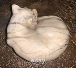 Ancienne statuette animalière chat marbre de carrare yeux en sulfure 1900's