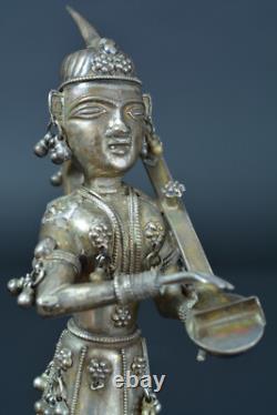 Ancienne statuette en Argent Personnage parade Ethnique Inde Asie Thailande