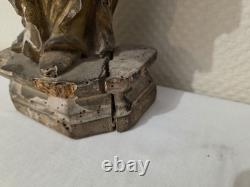 Ancienne statut en bois doré représentant la vierge à l'enfant XVIIe ou avant