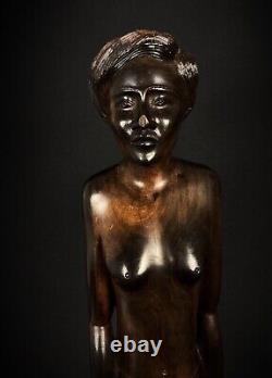 Ancienne vintage grande sculpture Malgache en bois de Palissandre fait main