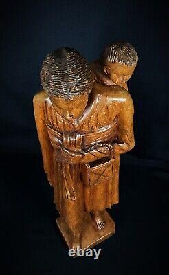 Ancienne vintage grande sculpture Malgache en bois précieux de Madagascar