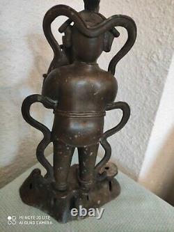 Antique Ancien chinois statue en bronze homme asiatique